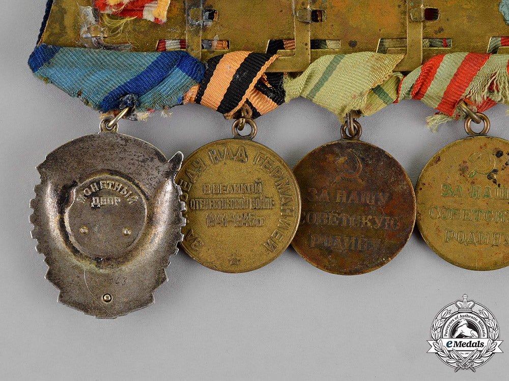 russia,_soviet_union._a_second_war_veteran's_group_c18-016192