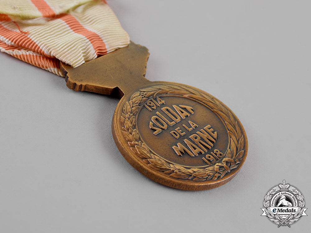 france,_third_republic._a_marne_medal,_c.1937_c18-016240