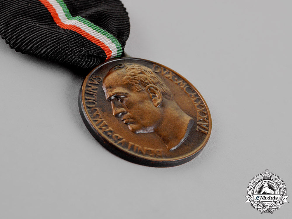 united_states._an_italian_fascist_rally_at_morristown,_new_jersey_medal1936_c18-016295