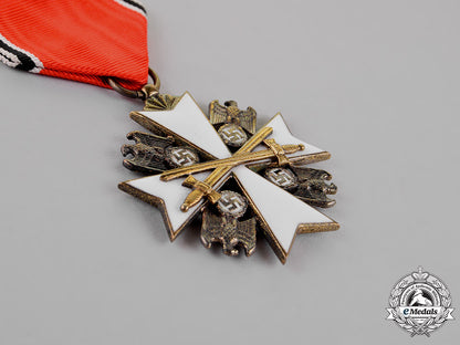 germany._a5_th_class_german_eagle_order_with_swords_by_the_gebrüder_godet&_co.,_cased_c18-016665