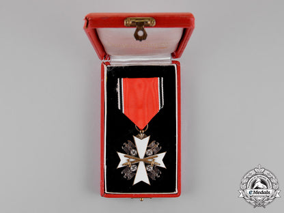 germany._a5_th_class_german_eagle_order_with_swords_by_the_gebrüder_godet&_co.,_cased_c18-016669