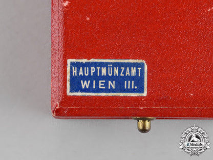 germany._a_cased_austrian_anschluss_medal_by_the_official_vienna_mint_c18-016684