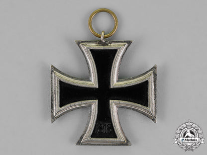 germany._an_iron_cross_second_class1939,_schinkel_version,_by_w._deumer_c18-016965