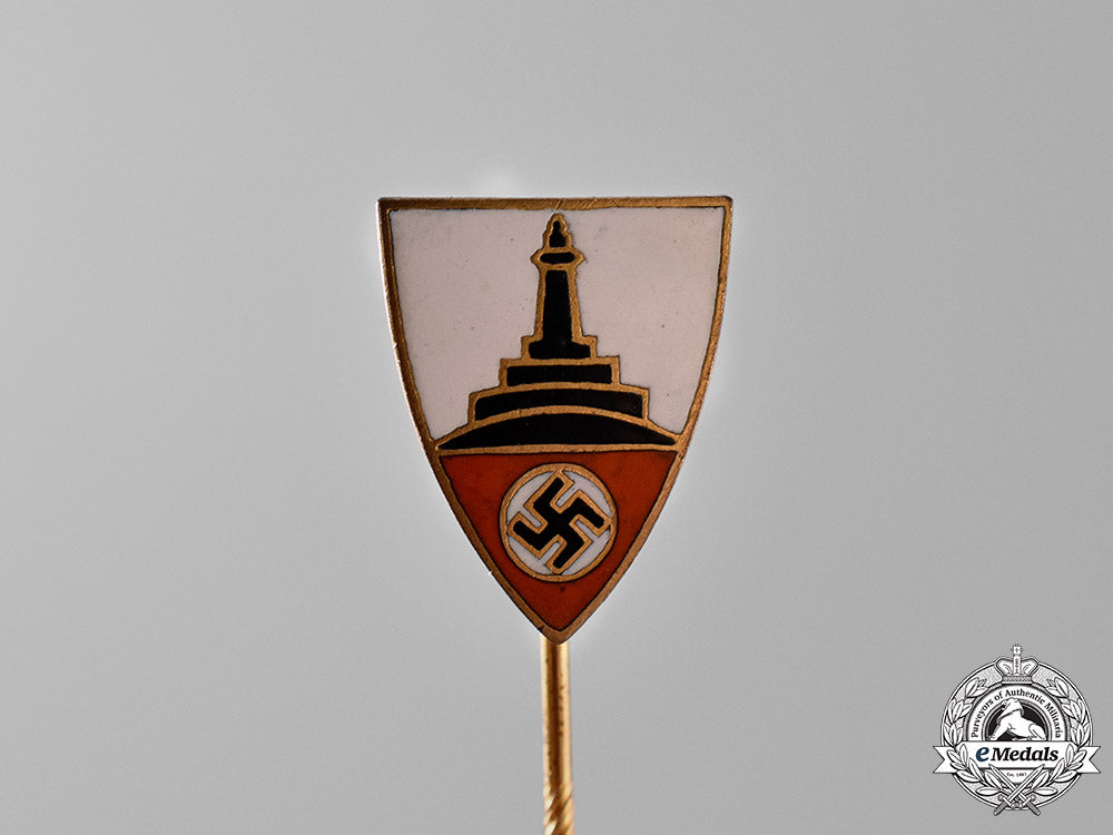 germany._two_stick_pins_c18-017075