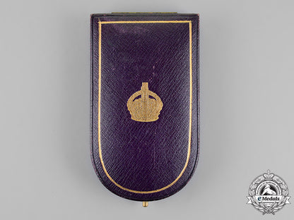 united_kingdom._a_military_cross_case_c18-017155