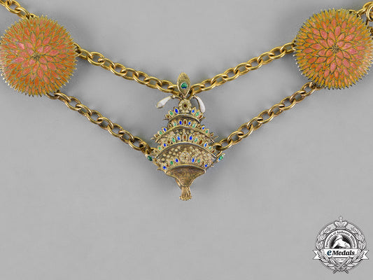 india,_state_of_patiala._an_order_of_krishna_collar_chain,_by_spink,_c.1936_c18-017245_3_1_1_1