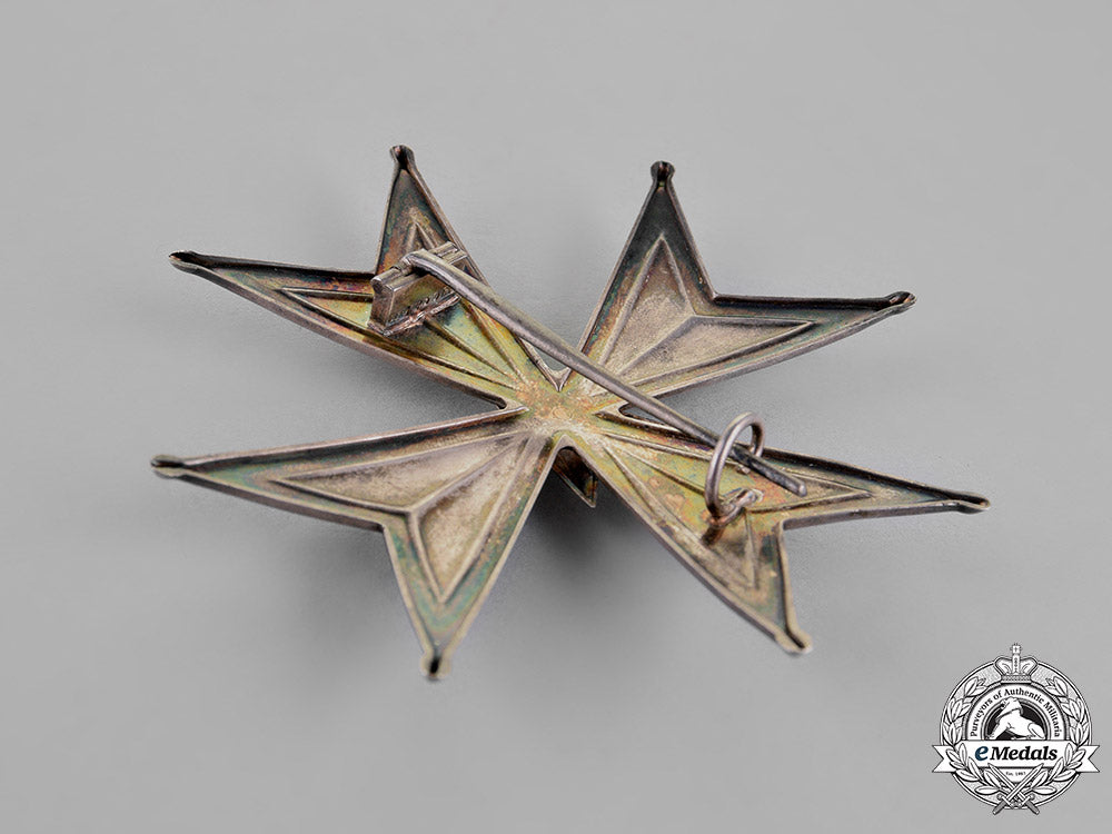 sweden,_kingdom._an_order_of_the_north_star,_grand_officer_star,_c.1950_c18-017617_1_1_1_1