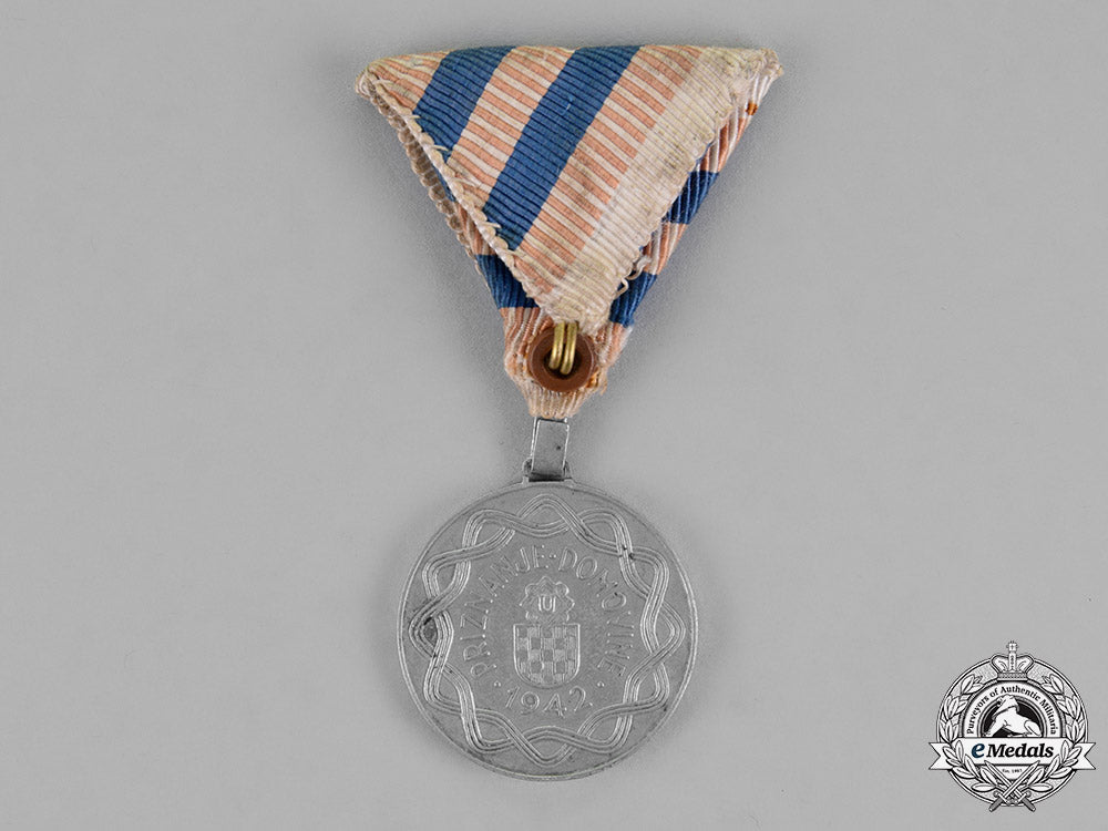 croatia._a_wound_medal,_iron_medal_for_two_wounds_c18-017625