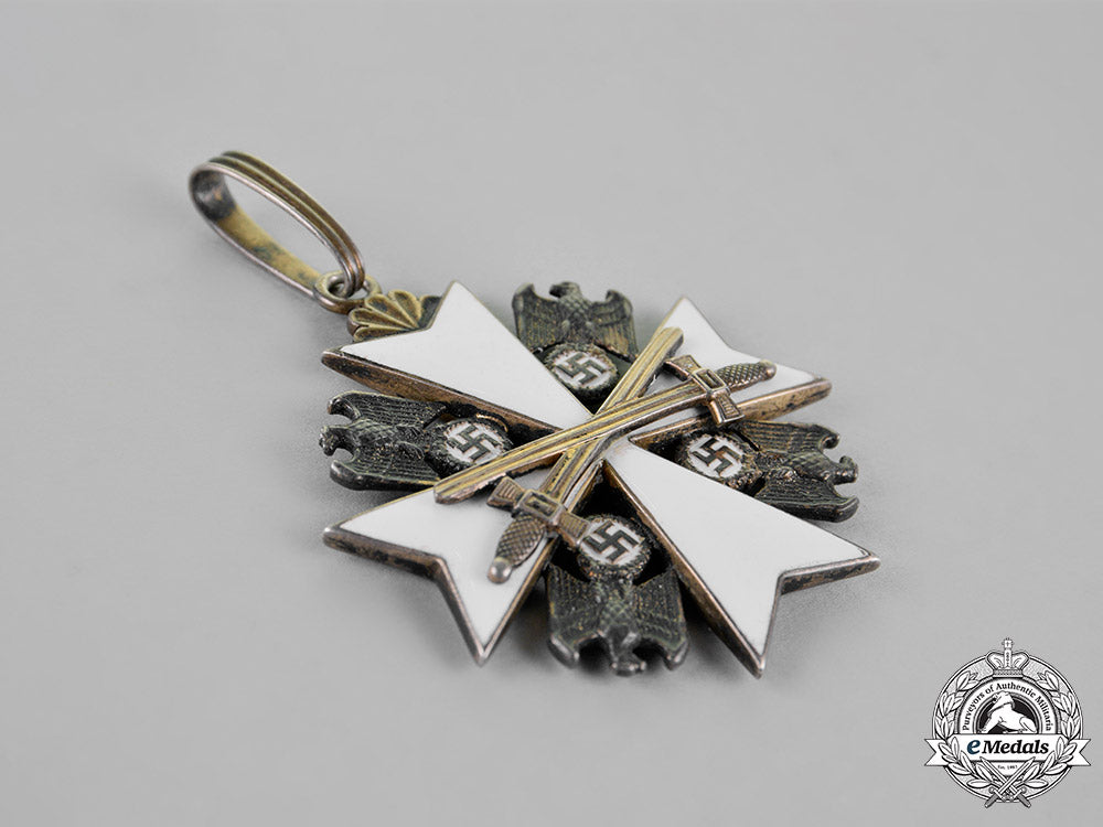 germany._a_order_of_the_german_eagle,_first_grade_with_swords,_by_godet&_co._c18-017654