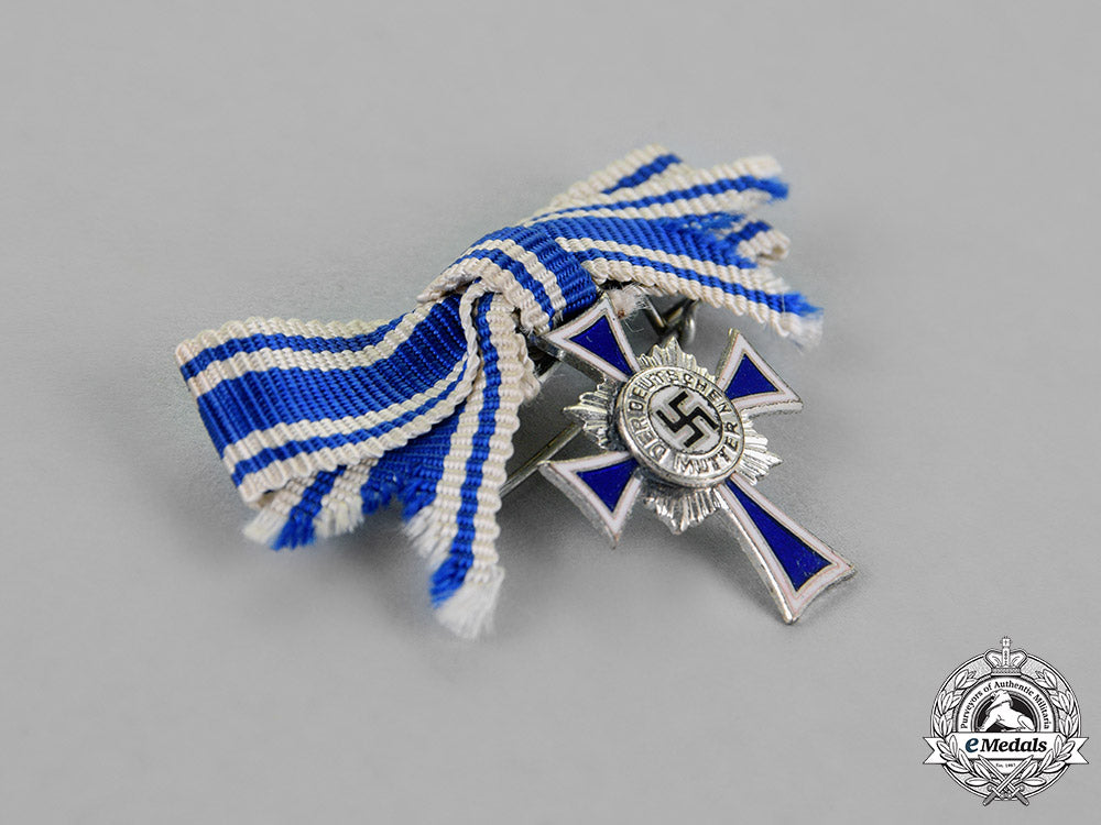 germany._a_cross_of_honour_of_the_german_mother,_first_class,_miniature_breast_badge_c18-017708