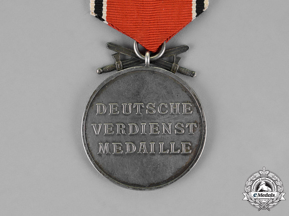 germany._an_order_of_the_german_eagle_merit_medal_with_swords_in_silver,_by_the_official_vienna_mint_c18-017721