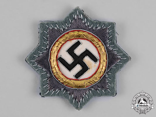 germany._a_wehrmacht_heer(_army)_issue_german_cross_in_gold_c18-018052