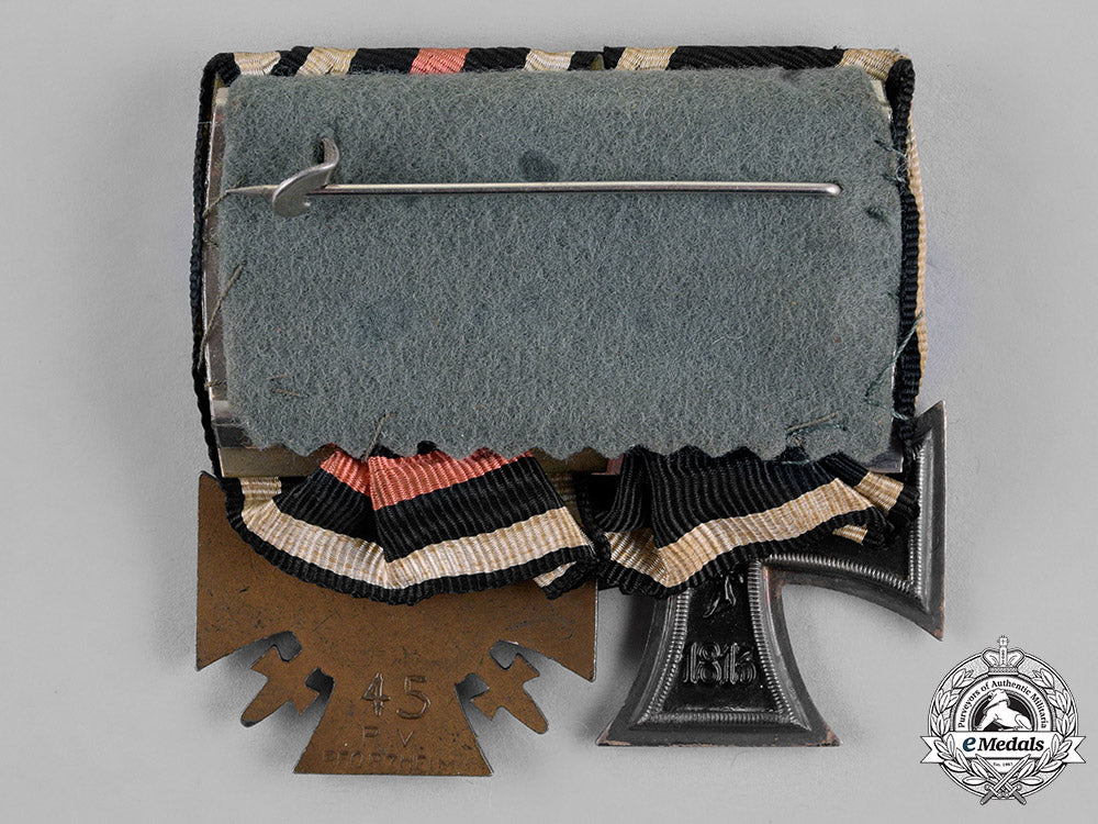 prussia,_state._a_schinckel_iron_cross1914_second_class_and_hindenburg_cross_with_swords_medal_bar_c18-018057