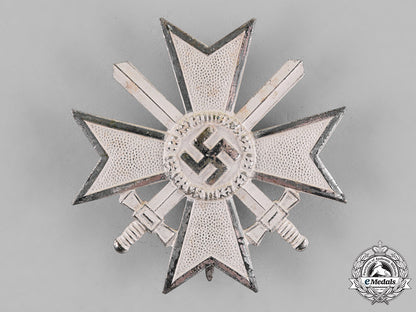 germany._a_war_merit_cross_first_class,_with_swords,_by_kerbach&_oesterhelt_c18-018195