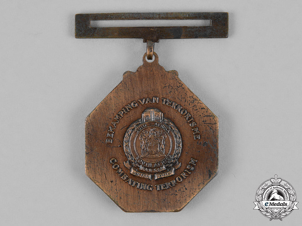 south_africa._a_south_african_railway_police_combating_terrorism_medal_c18-018304