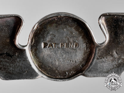 united_states._a_civil_aeronautics_administration(_caa)_war_training_service_cap_badge_c18-018324