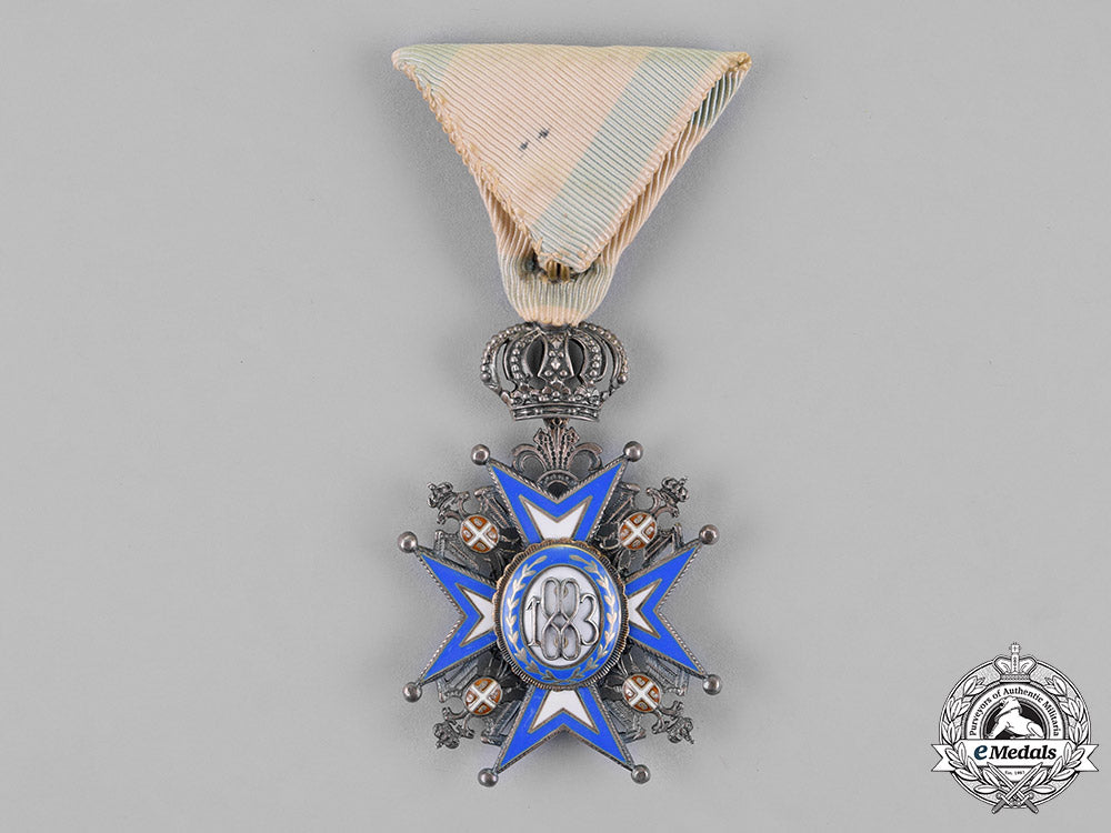 serbia,_kingdom._an_order_of_st.sava,_v_class_with_case,_by_huguenin_freres_c18-018512_1_1