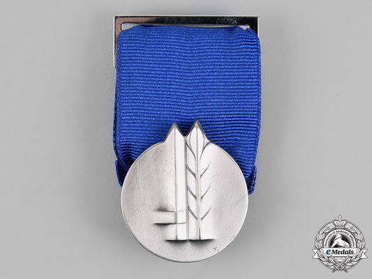 israel._a_medal_of_distinguished_service_c18-018857