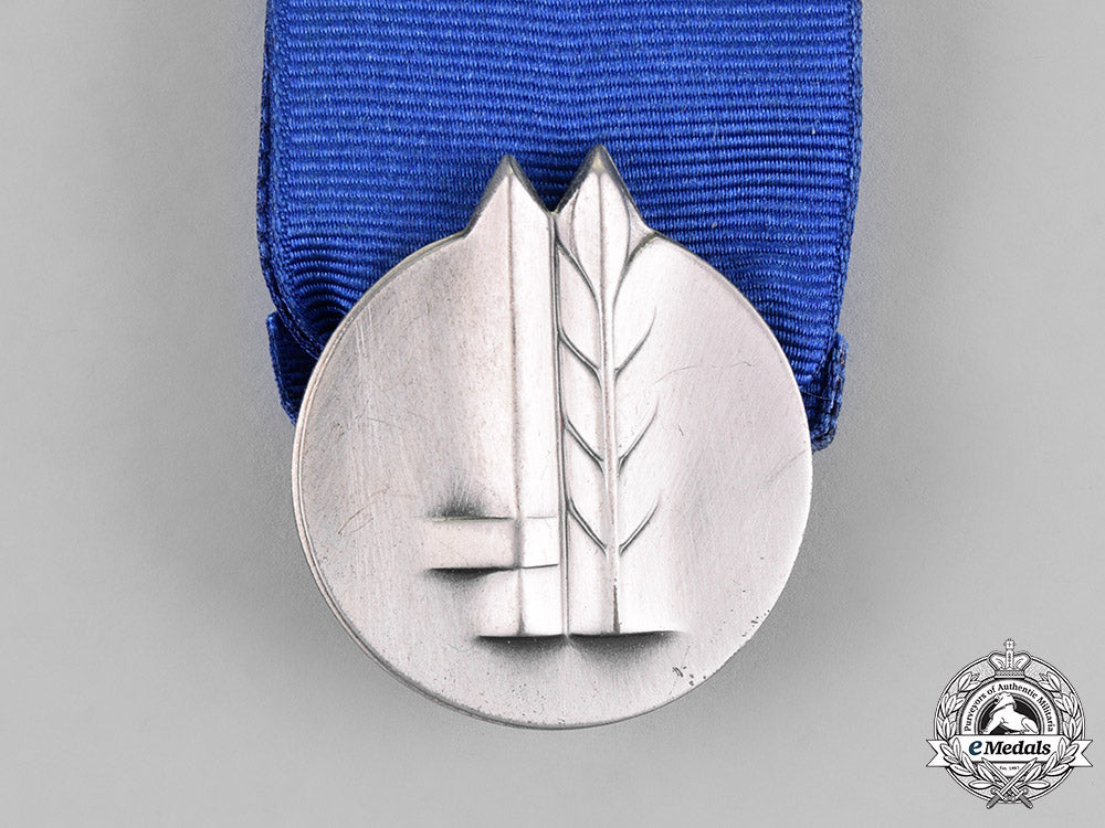 israel._a_medal_of_distinguished_service_c18-018859
