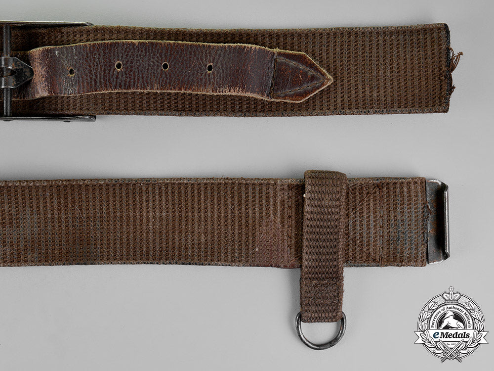 romania,_republic._an_army_belt_with_buckle,_c18-018993_1_1