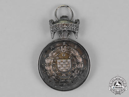 croatia._an_order_of_king_zvonimir's_crown,_silver_grade_merit_medal_c18-019010