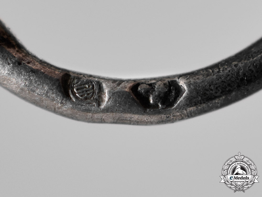 croatia._an_order_of_king_zvonimir's_crown,_silver_grade_merit_medal_c18-019012