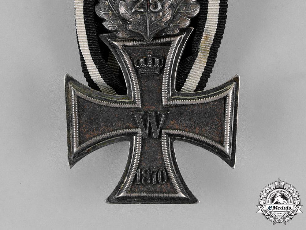 germany,_empire._an1870_iron_cross_second_class_with25_years_jubilee_spange_c18-019221