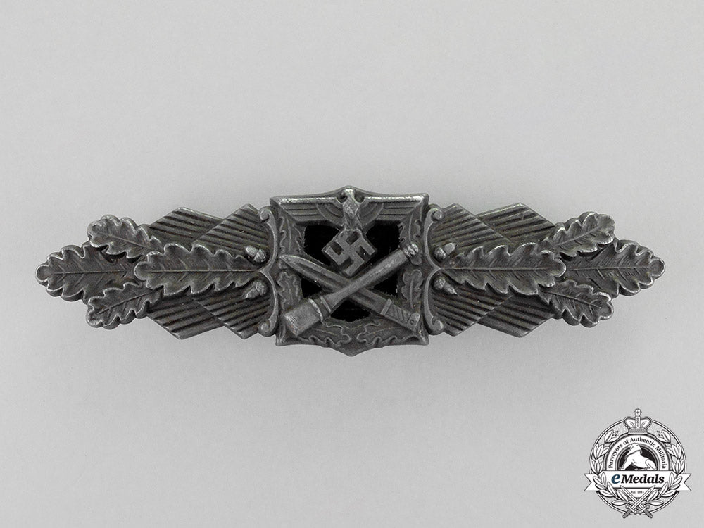 germany,_third_reich._a_close_combat_clasp,_bronze_grade,_by_friedrich_linden,_lüdenscheid_c18-0193