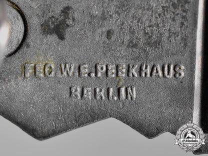germany,_wehrmacht._a_close_combat_clasp,_silver_grade,_by_friedrich_linden_of_lüdenscheid_c18-019424_1