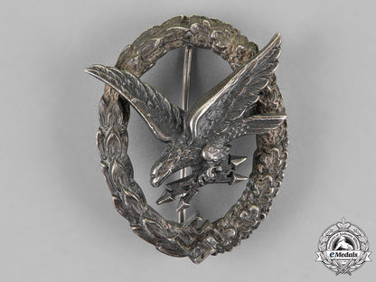 germany,_luftwaffe._a_radio_operator_badge,_by_juncker_c18-019432_1_1