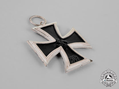 germany._an_iron_cross1939_second_class_c18-019459