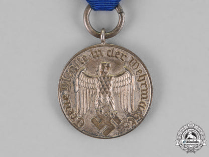 germany,_wehrmacht._a4-_year_long_service_medal_c18-019475