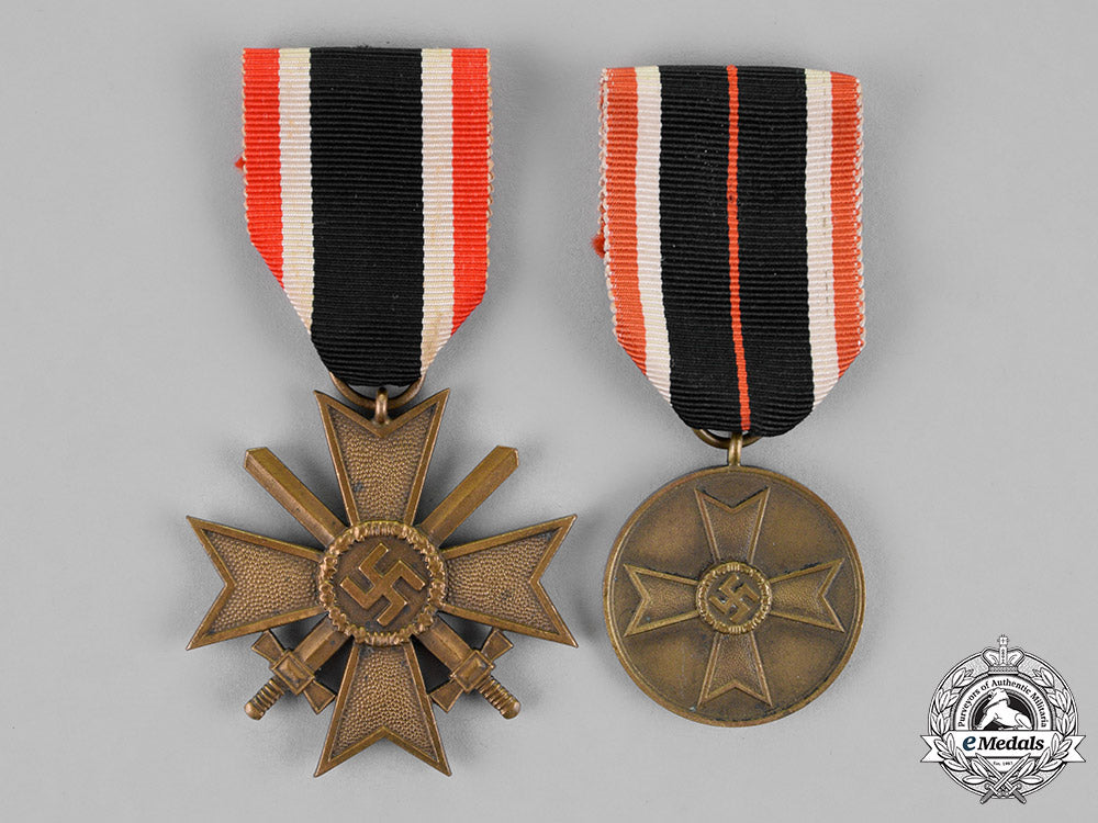 germany._a_grouping_of_a_war_merit_cross_second_class_with_swords,_and_a_war_merit_medal_c18-019491