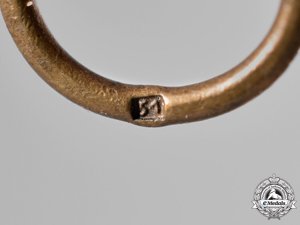 germany._a_grouping_of_a_war_merit_cross_second_class_with_swords,_and_a_war_merit_medal_c18-019496