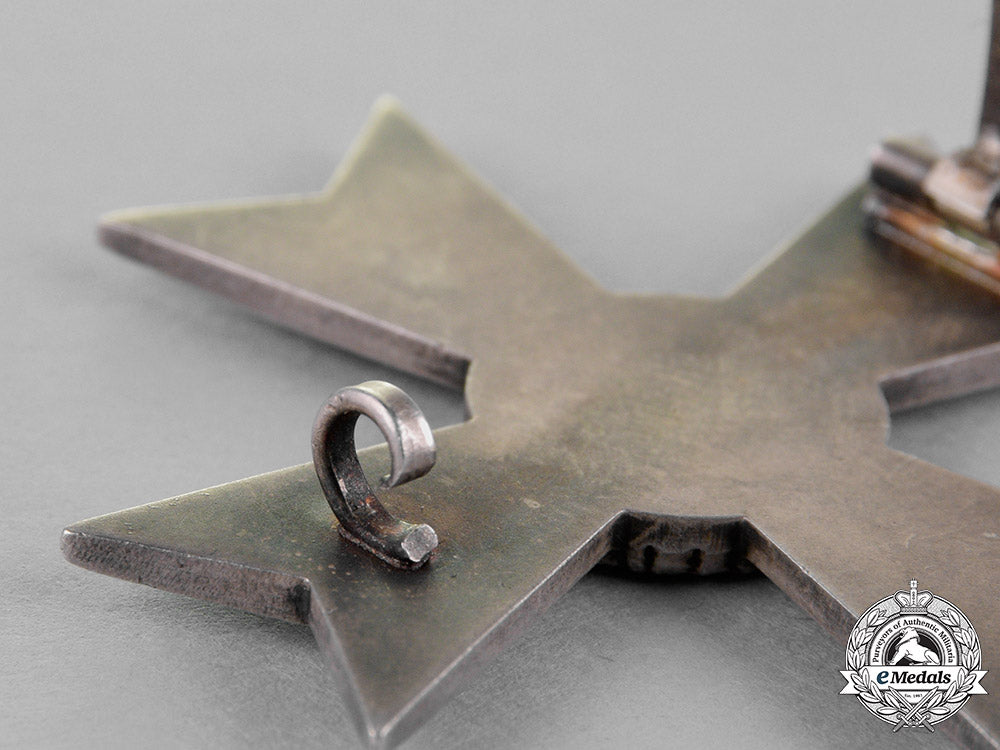 germany._a_war_merit_cross_first_class_without_swords_in_its_presentation_case_of_issue_c18-019565