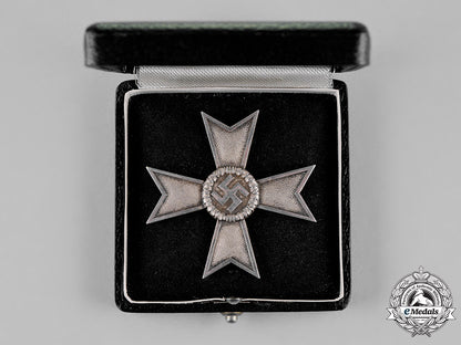 germany._a_war_merit_cross_first_class_without_swords_in_its_presentation_case_of_issue_c18-019568