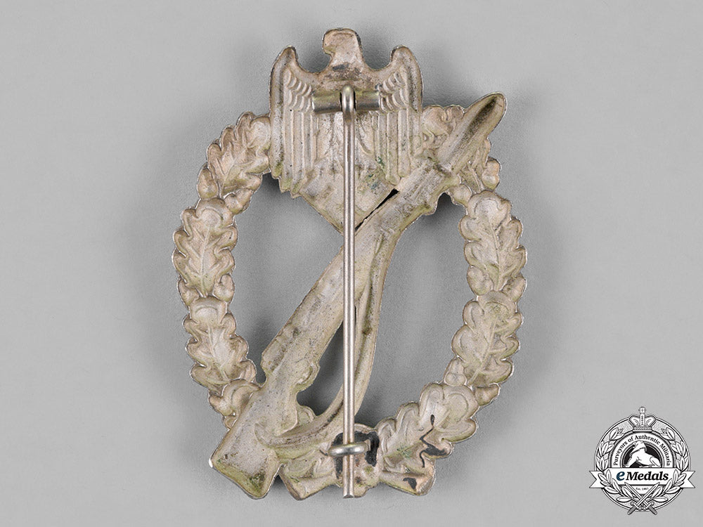 germany._an_infantry_assault_badge,_silver_grade,_juncker_c18-019583