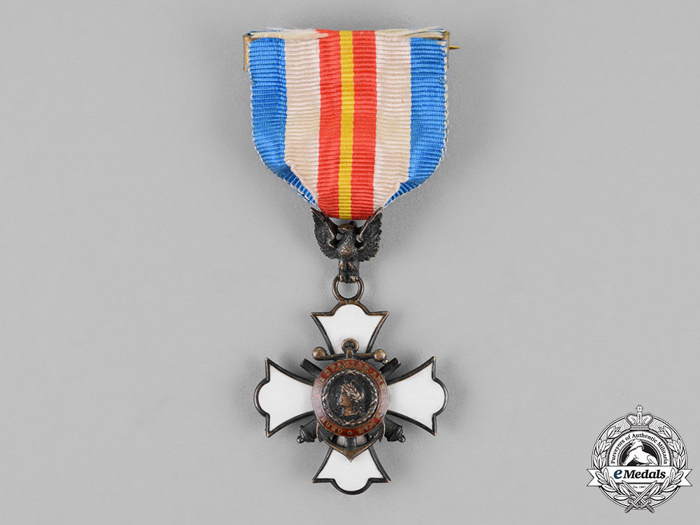 united_states._a_naval_and_military_order_of_the_spanish-_american_war_membership_badge_c18-019611