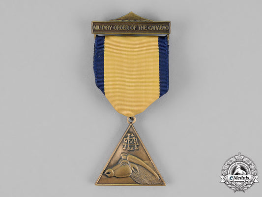 united_states._a_military_order_of_the_carabao_membership_badge_c18-019644