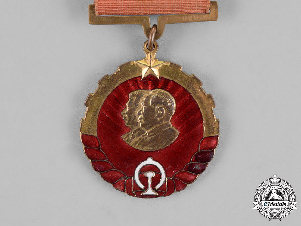 china,_people's_republic._a_sino-_soviet_medal_of_the_chang_chun_railway_company1952_c18-019680