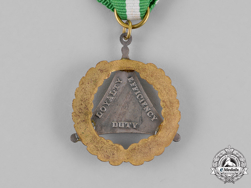 philippines._a_military_commendation_medal_by_el_oro_of_quezon_city_c18-019691