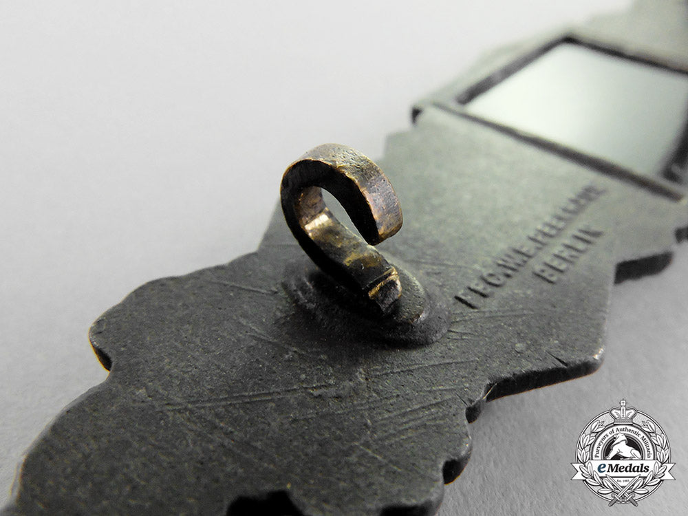 germany,_third_reich._a_close_combat_clasp,_bronze_grade,_by_friedrich_linden,_lüdenscheid_c18-0197