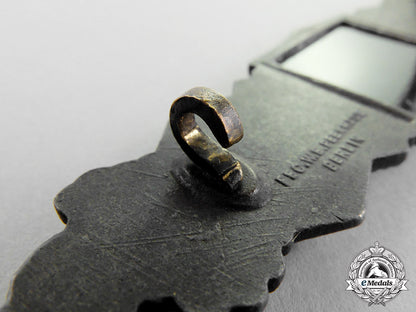 germany,_third_reich._a_close_combat_clasp,_bronze_grade,_by_friedrich_linden,_lüdenscheid_c18-0197