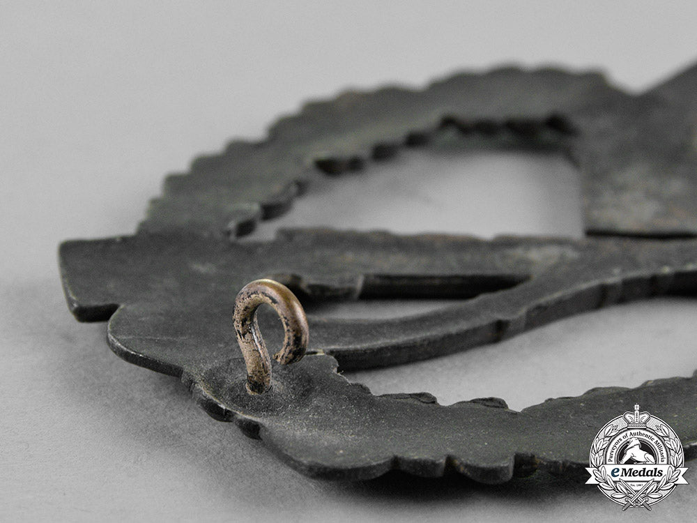 germany,_wehrmacht._an_infantry_assault_badge,_silver_grade_c18-019753