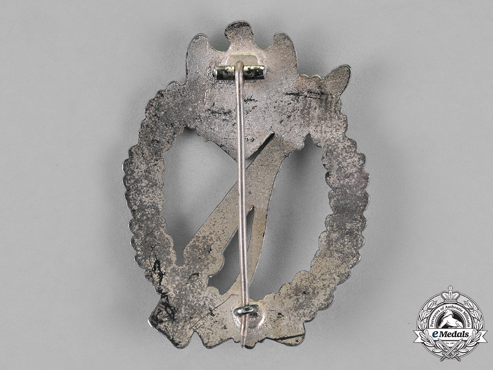 germany,_wehrmacht._an_infantry_assault_badge,_silver_grade_c18-019756