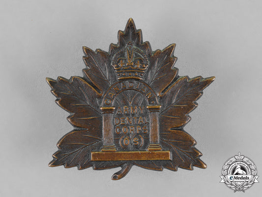 canada._a_canadian_army_dental_corps_general_service_cap_badge,_c.1916_c18-019864_1