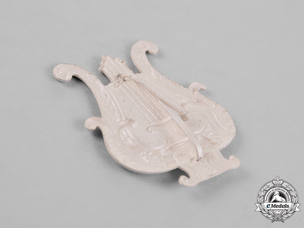 switzerland._a_lot_of_nine_insignia_c18-019977