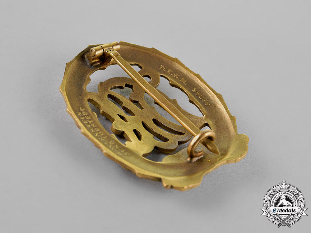 germany._a_dra_bronze_grade_sports_badge_by_wernstein_of_jena_c18-020142