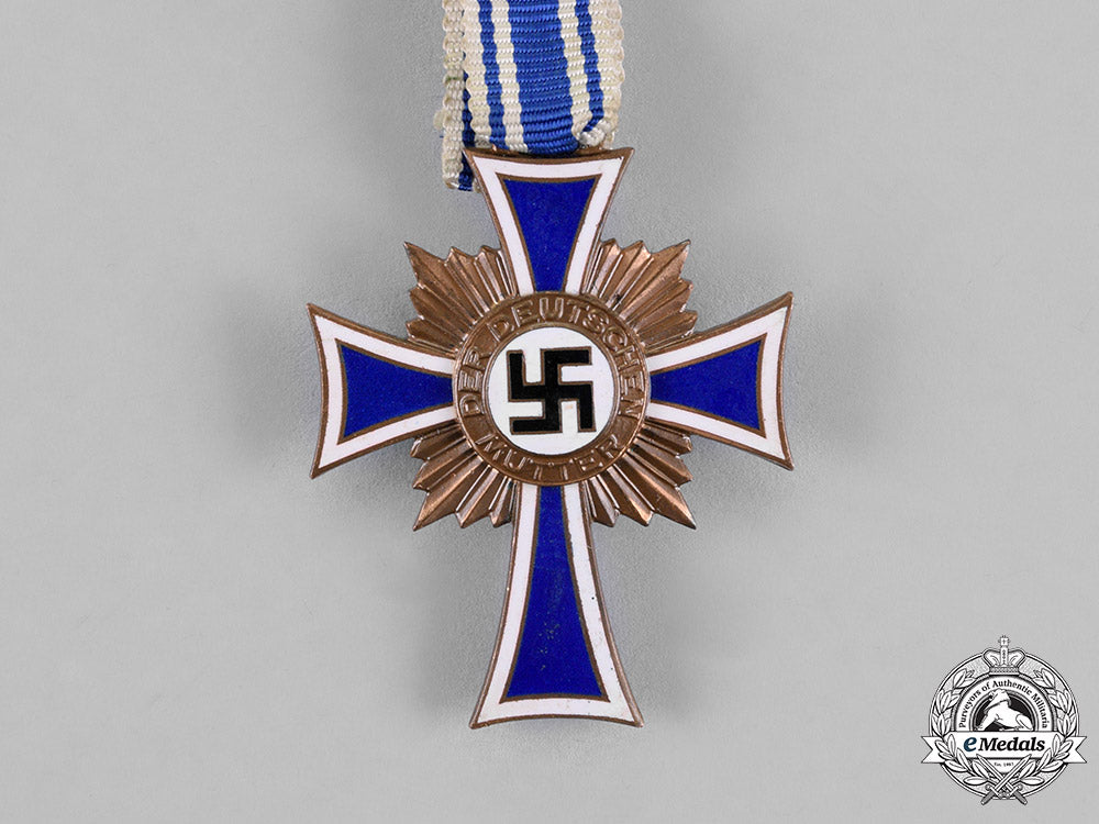 germany._a_cross_of_honour_of_the_german_mother,_third_class_c18-020189