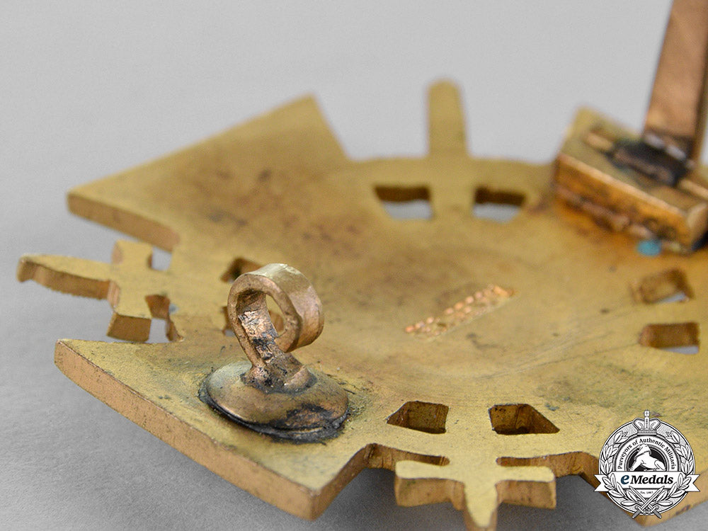 prussia._a_veteran’s_association_long_service_award,_with_swords_c18-020269